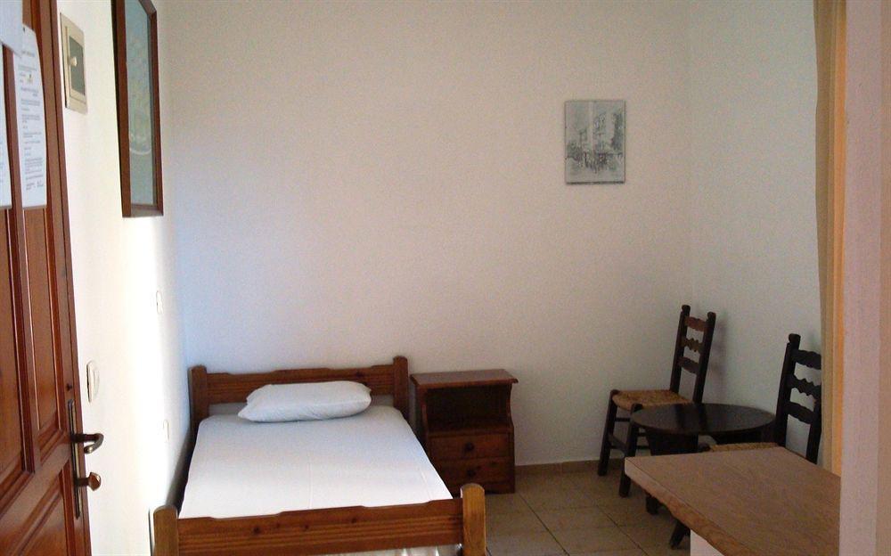 Sirocco Apartments Hersonissos  Esterno foto