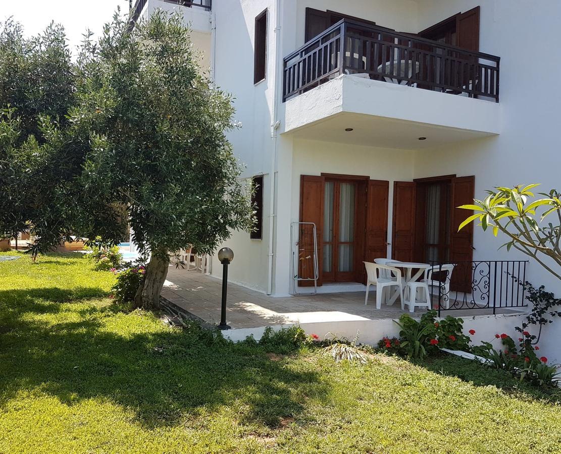 Sirocco Apartments Hersonissos  Esterno foto