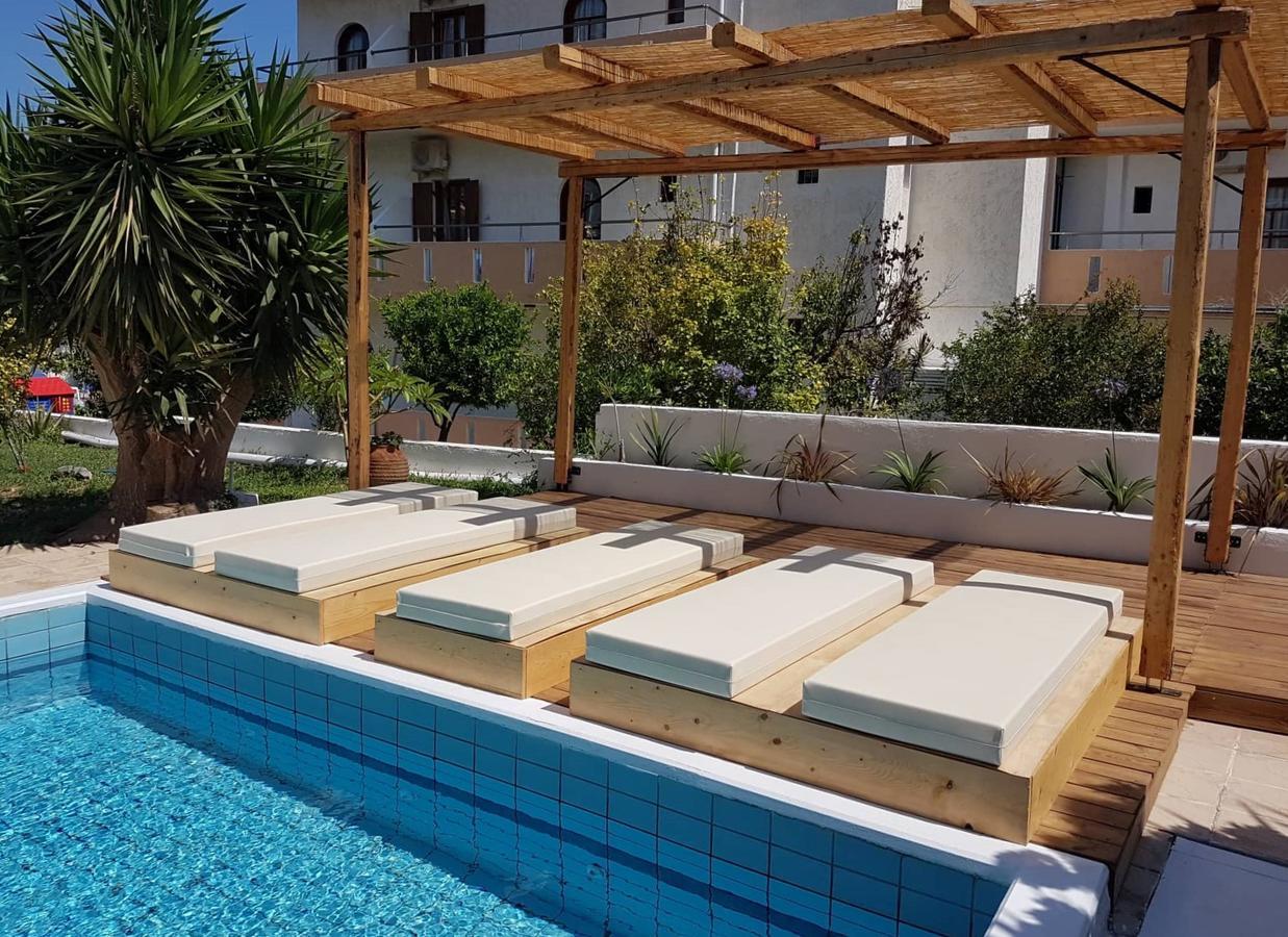 Sirocco Apartments Hersonissos  Esterno foto