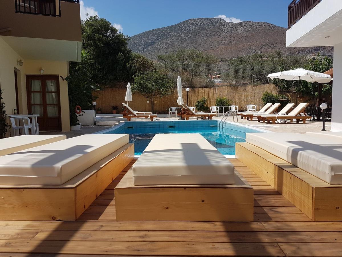 Sirocco Apartments Hersonissos  Esterno foto