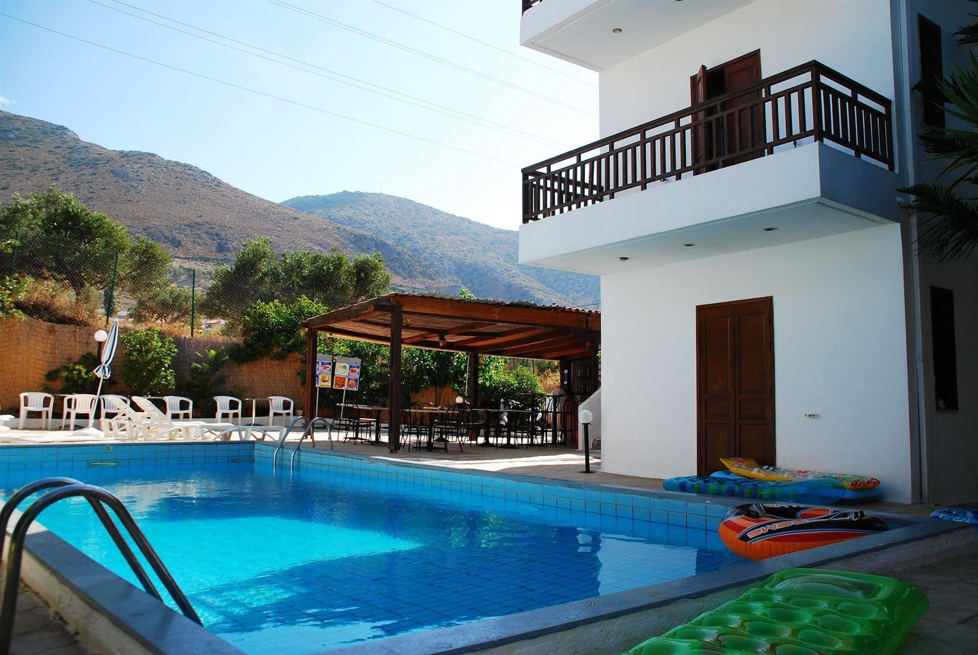 Sirocco Apartments Hersonissos  Esterno foto